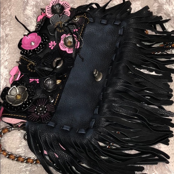 COACH 1941 Tea Rose Fringe Dinky Black Crossbody - Picture 3 of 5